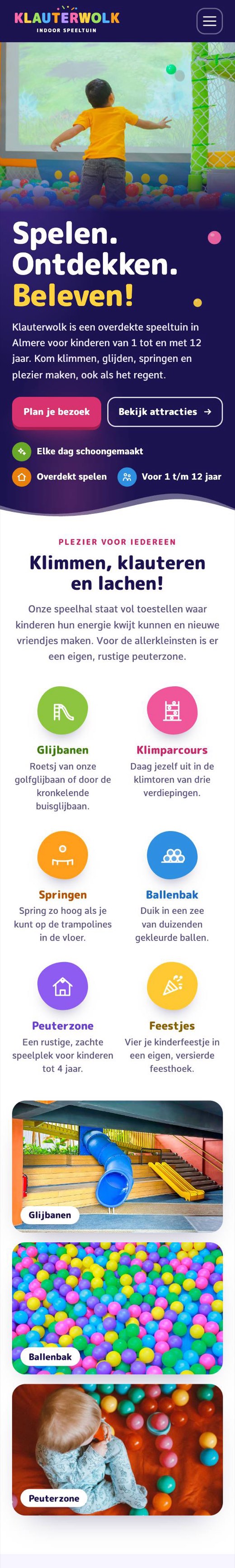 Voorbeeldsite indoorspeeltuin op een telefoon